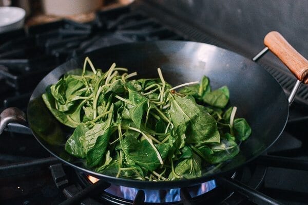 How to Season a Wok and Daily Wok Care by cwww5.fioekdjsdas.cf