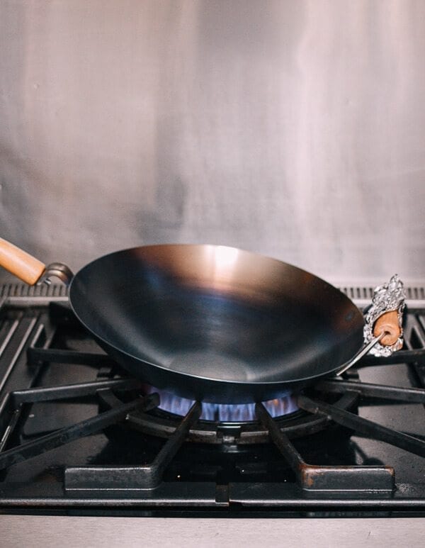 How to Season a Wok and Daily Wok Care by cwww5.fioekdjsdas.cf