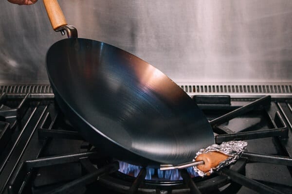 How to Season a Wok and Daily Wok Care by cwww5.fioekdjsdas.cf