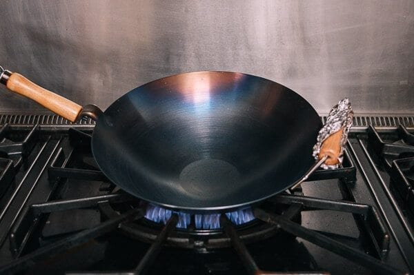 How to Season a Wok and Daily Wok Care by cwww5.fioekdjsdas.cf