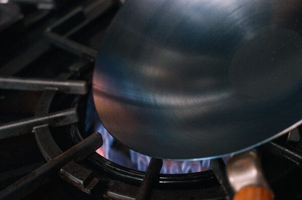 How to Season a Wok and Daily Wok Care by cwww5.fioekdjsdas.cf