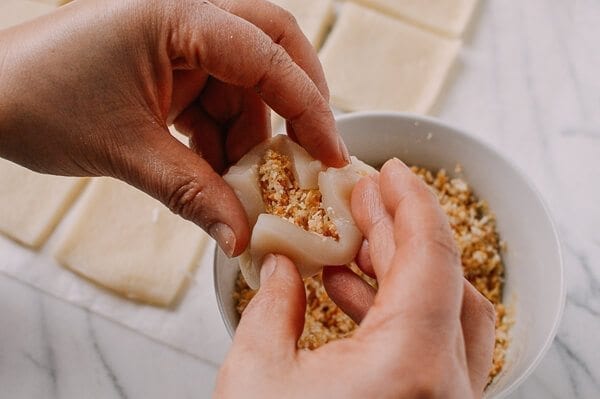 Coconut Peanut Mochi (糯米糍), by cwww5.fioekdjsdas.cf