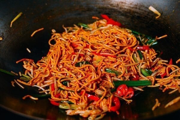 Red Curry Noodles with Chicken, by cwww5.fioekdjsdas.cf