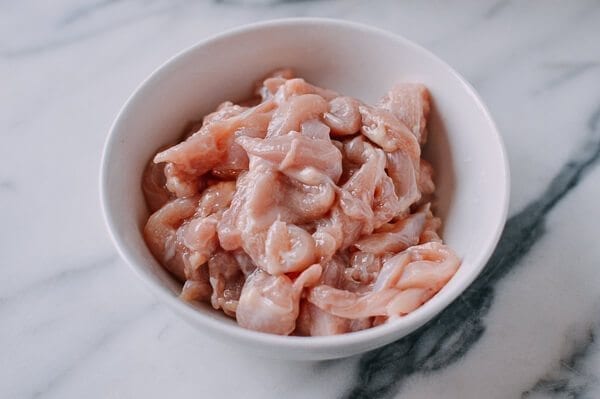 Red Curry Noodles with Chicken, by cwww5.fioekdjsdas.cf