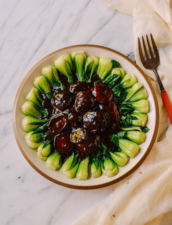Braised Chinese Mushrooms with Bok Choy, by cwww5.fioekdjsdas.cf