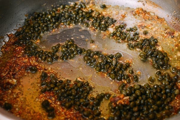 Spaghetti with Breadcrumbs & Anchovies, by cwww5.fioekdjsdas.cf