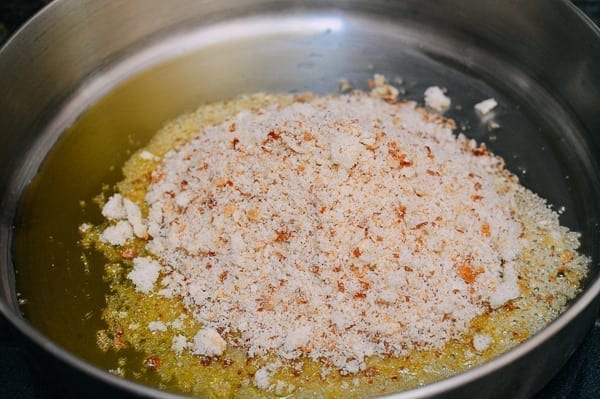 Spaghetti with Breadcrumbs & Anchovies, by cwww5.fioekdjsdas.cf