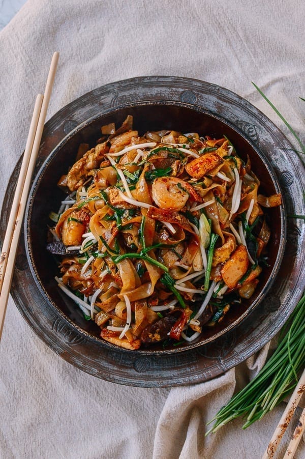 Char Kway Teow (Malaysian Noodle Stir-fry)
