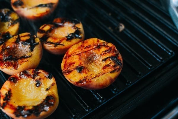 Grilled Peach Crisps with Yogurt, by cwww5.fioekdjsdas.cf