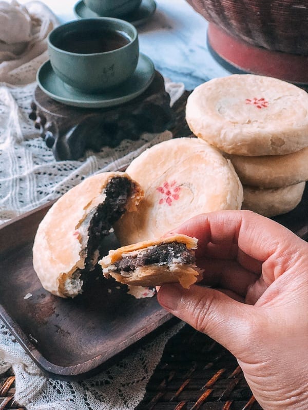 Red Bean Mooncakes, by cwww5.fioekdjsdas.cf
