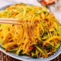 Vegetarian Singapore Noodles, by cwww5.fioekdjsdas.cf