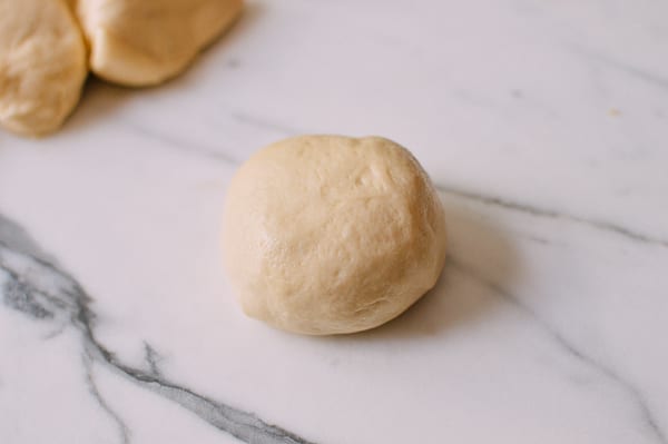 Chinese Pineapple Buns with Roast Pork Filling, by cwww5.fioekdjsdas.cf