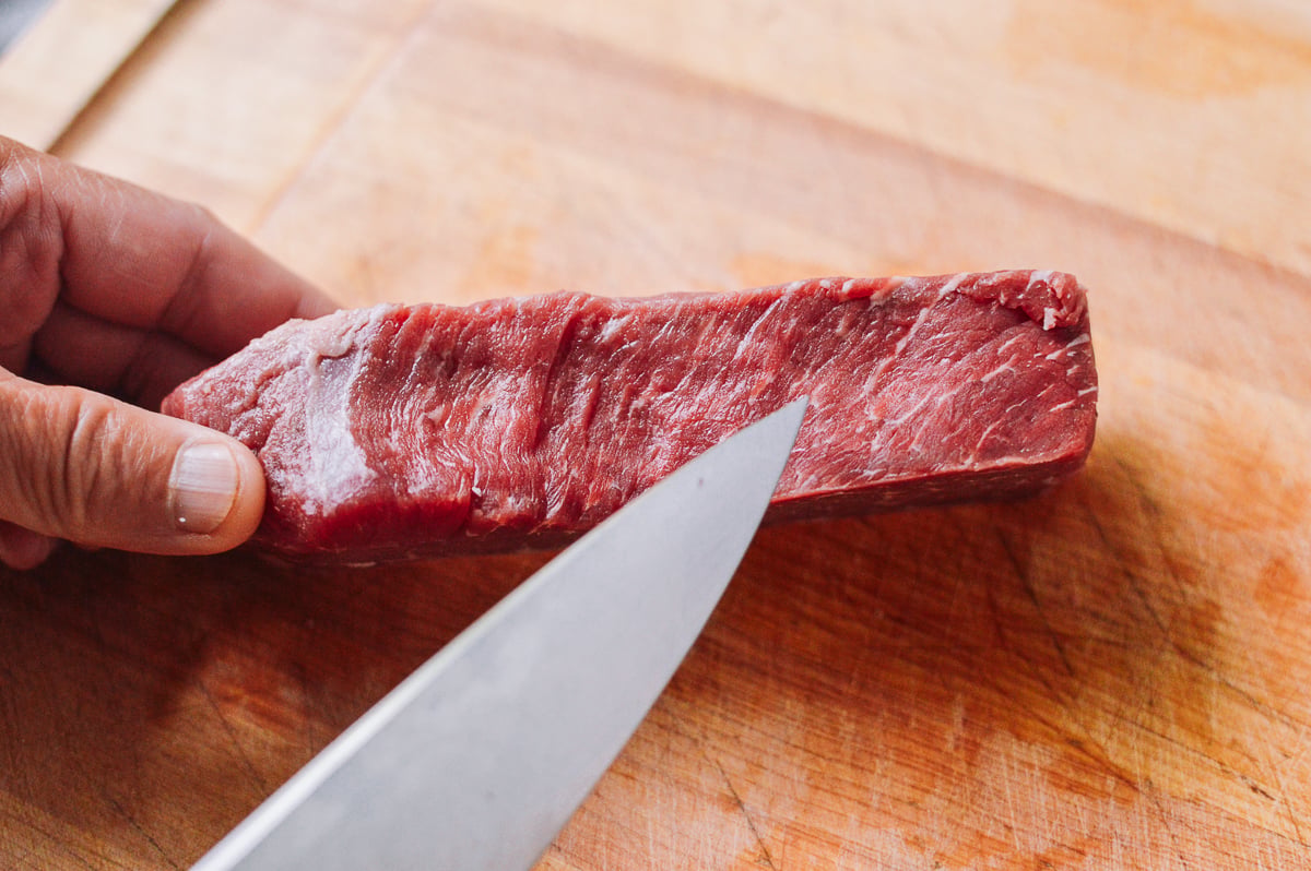 Showing the grain in beef, cwww5.fioekdjsdas.cf