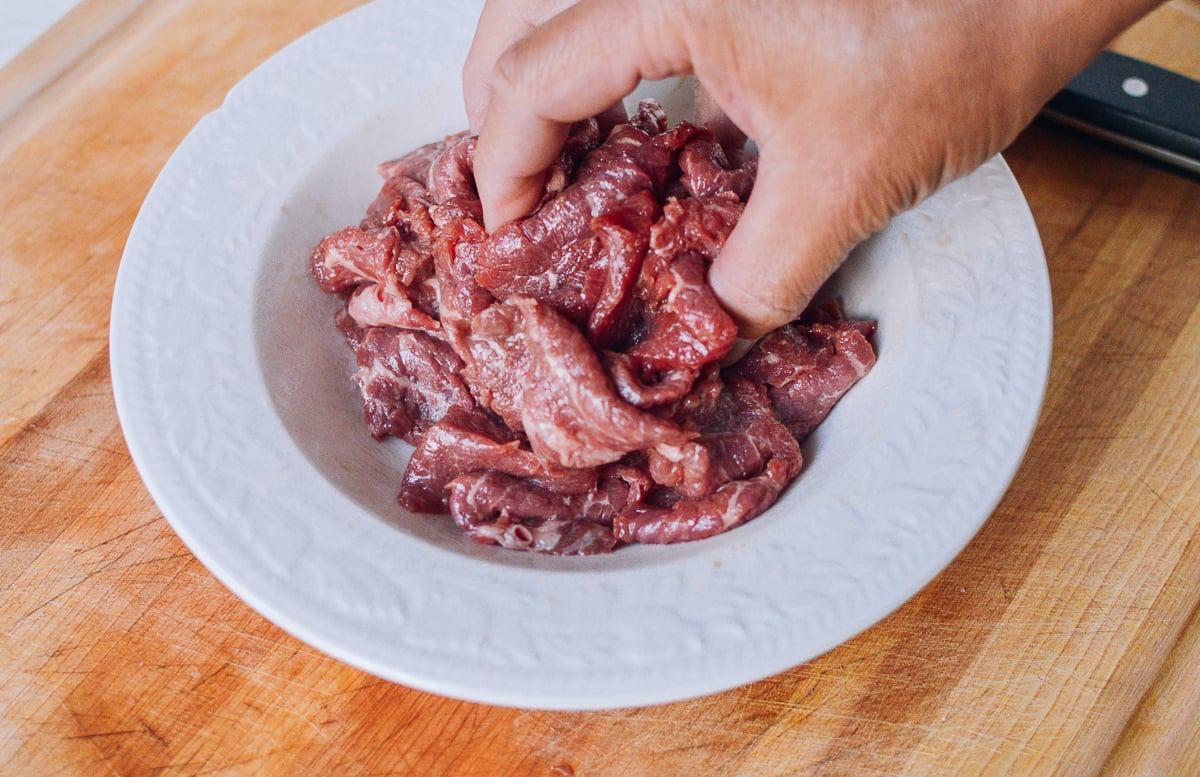 Preparing beef for stir-fry, cwww5.fioekdjsdas.cf