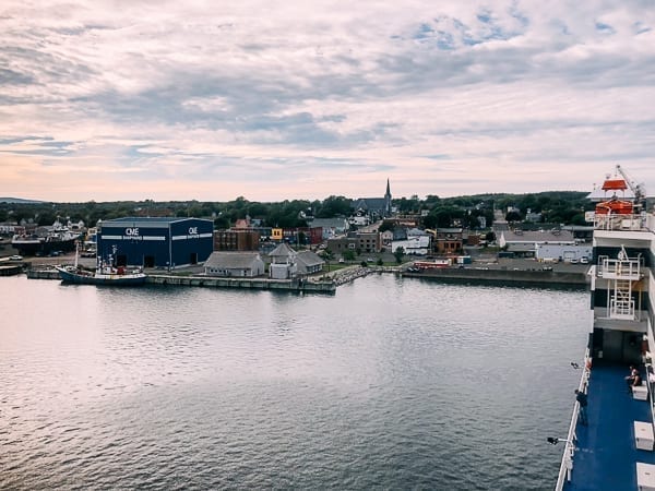 Newfoundland Canada - The Rock by cwww5.fioekdjsdas.cf