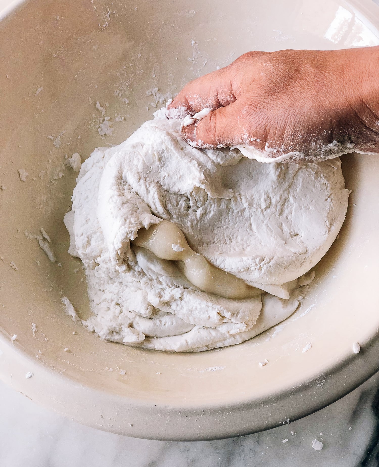 mixing cooked and raw rice flour dough in bowl, by cwww5.fioekdjsdas.cf