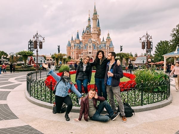 The Perfect Day at Shanghai Disneyland by cwww5.fioekdjsdas.cf