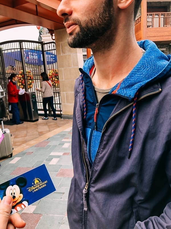 Shanghai Disneyland VIP Tickets by cwww5.fioekdjsdas.cf