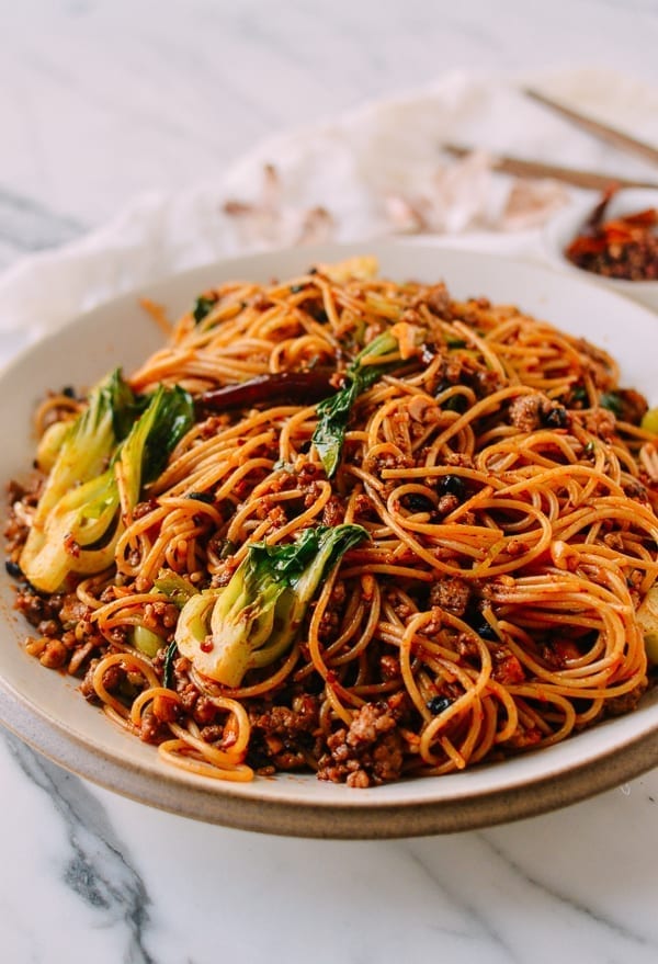 Spicy Crispy Pork Noodles, by cwww5.fioekdjsdas.cf