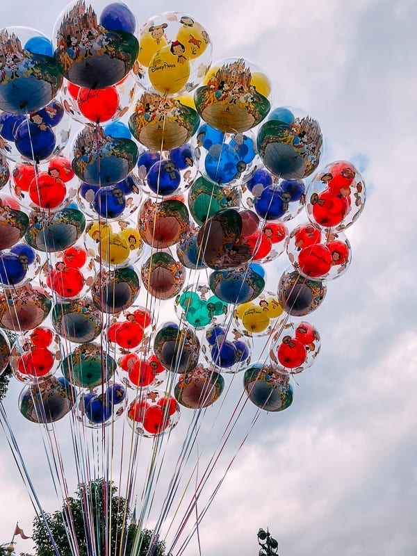 Shanghai Disneyland balloons by cwww5.fioekdjsdas.cf