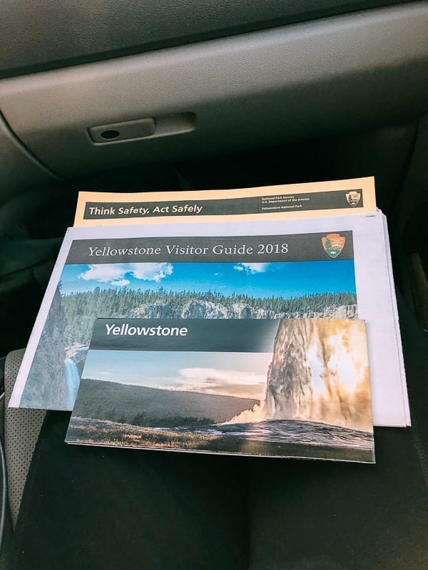 Yellowstone National Park Map and Newspaper, cwww5.fioekdjsdas.cf