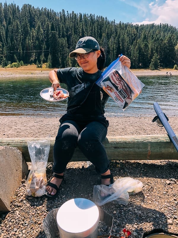 Kaitlin holding up bacon, cwww5.fioekdjsdas.cf