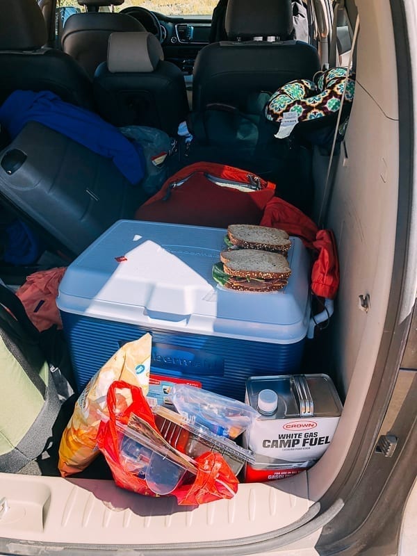 making sandwiches in the back of the minivan, cwww5.fioekdjsdas.cf