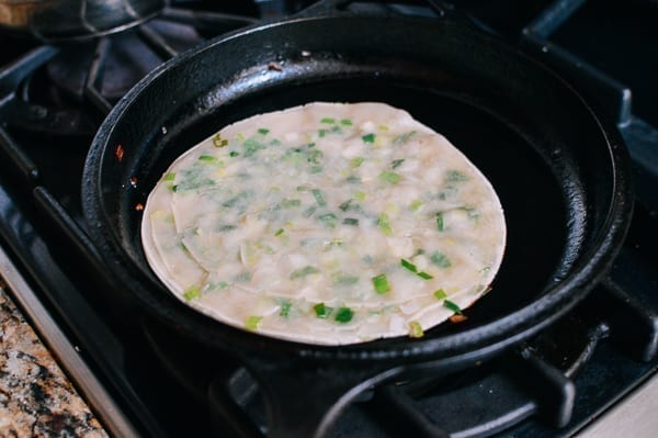 Cooking Scallion Pancakes in Pan, cwww5.fioekdjsdas.cf