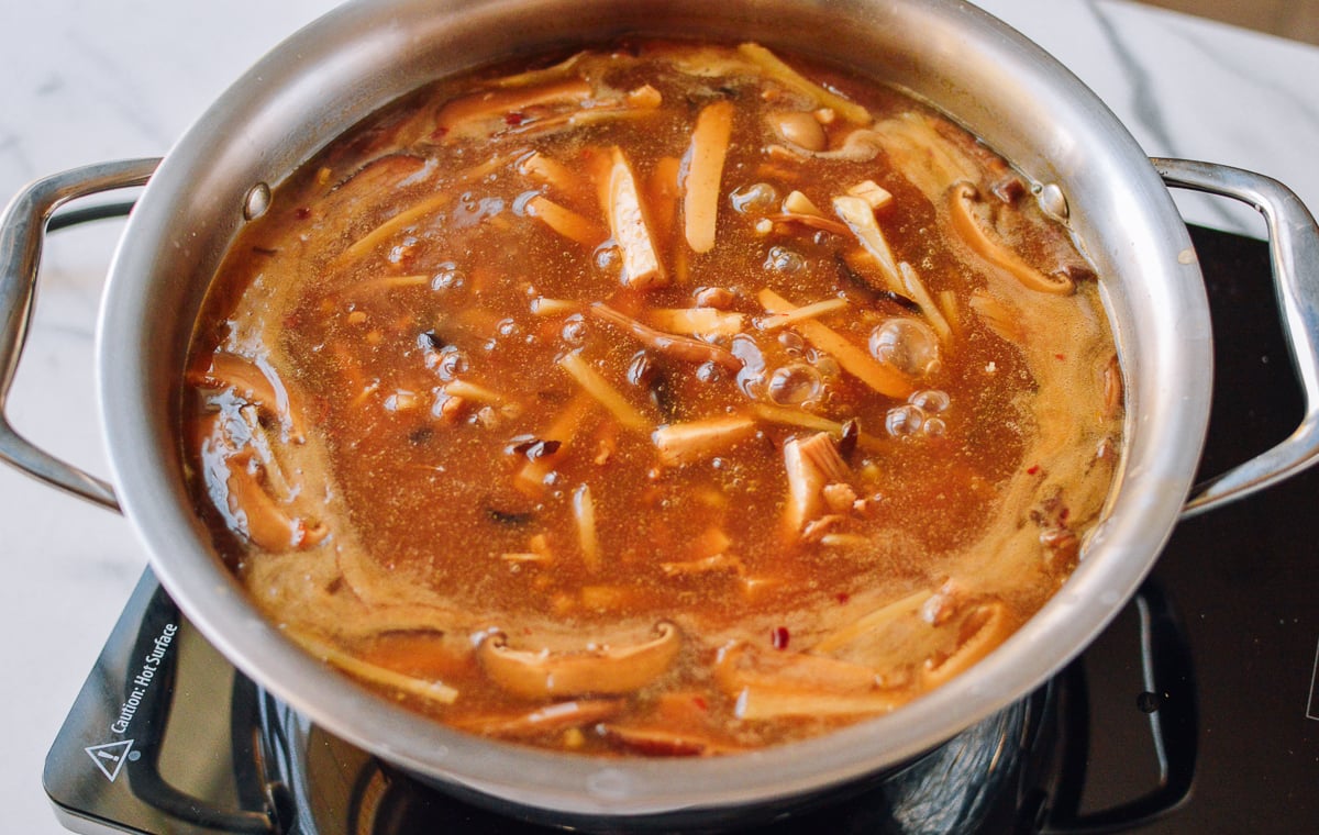 Simmering Hot and Sour Soup, cwww5.fioekdjsdas.cf