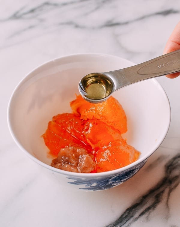 Adding vinegar to duck sauce mixture, cwww5.fioekdjsdas.cf