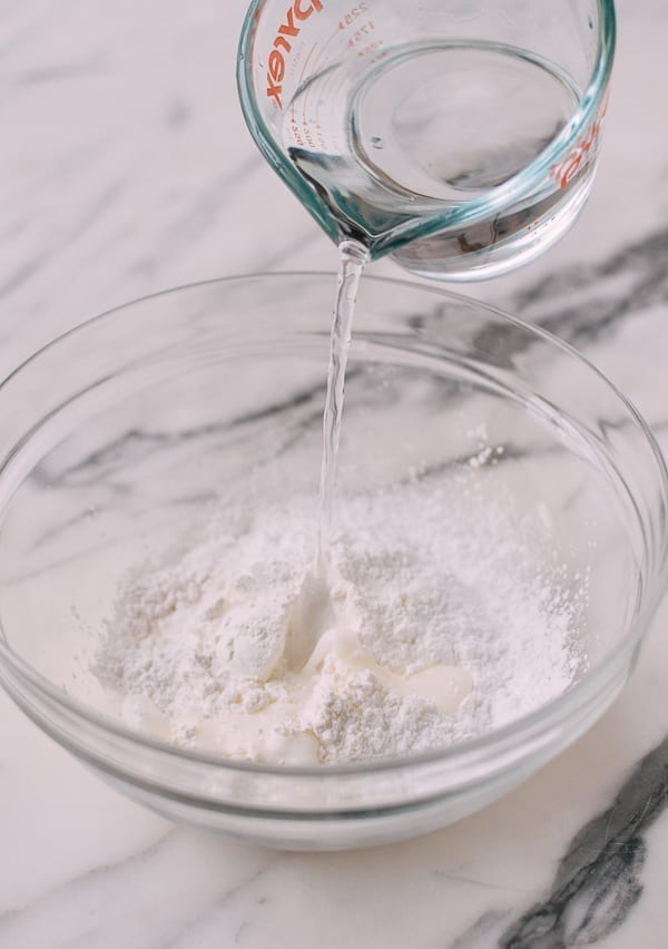 Adding water to rice flour and starch mixture, cwww5.fioekdjsdas.cf