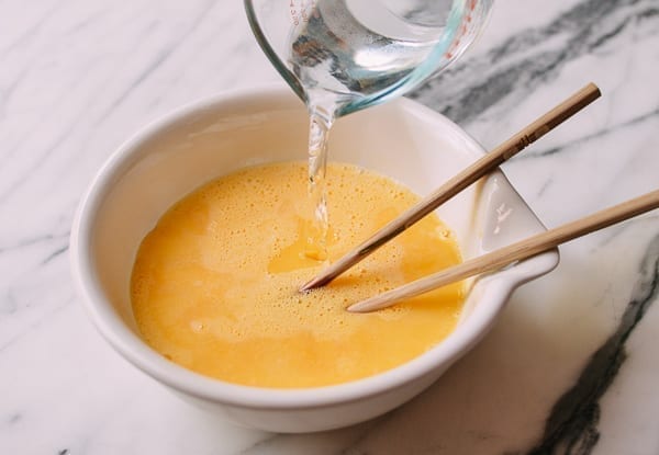 Adding water to steamed egg mixture, cwww5.fioekdjsdas.cf