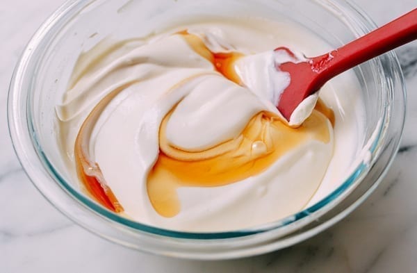 Folding yogurt and honey into cream, cwww5.fioekdjsdas.cf