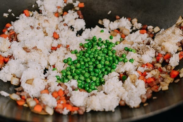 Adding peas to fried rice, cwww5.fioekdjsdas.cf