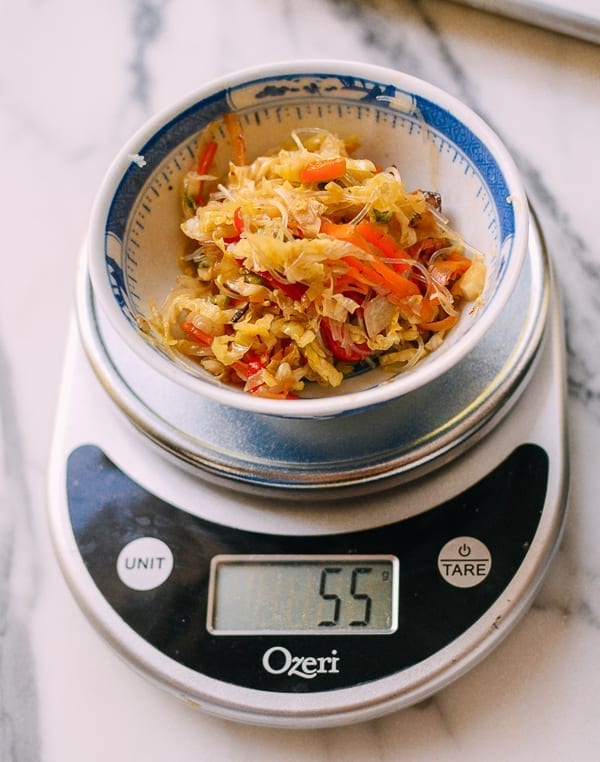 Measuring filling amount on kitchen scale, cwww5.fioekdjsdas.cf