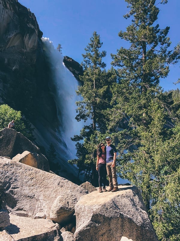 Sarah and Justin in front of Nevada Fall, cwww5.fioekdjsdas.cf
