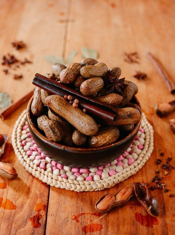 Chinese Boiled Peanuts