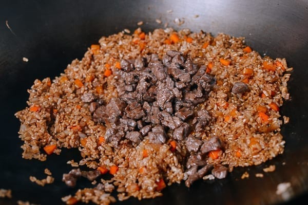 Adding meat back to wok, cwww5.fioekdjsdas.cf