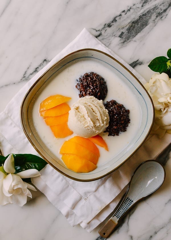 Thai Black Sticky Rice, Mango, Vanilla Ice Cream, Coconut Milk, Sweetened Condensed Milk, and shaved ice, cwww5.fioekdjsdas.cf