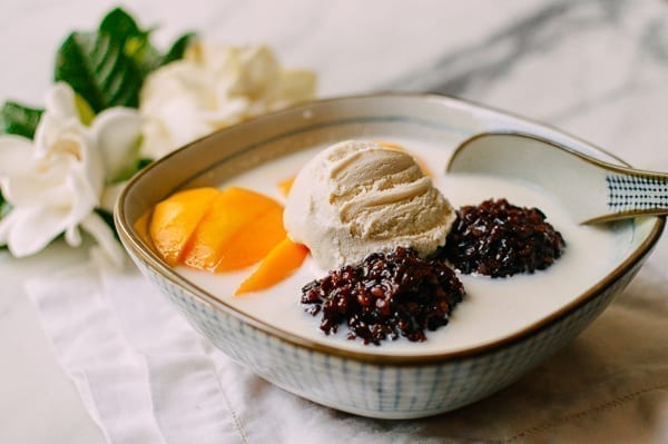 Thai Black Sticky Rice and Mango Dessert, cwww5.fioekdjsdas.cf