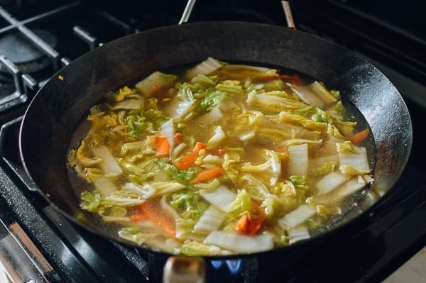 Adding chicken stock and water to make soup, cwww5.fioekdjsdas.cf
