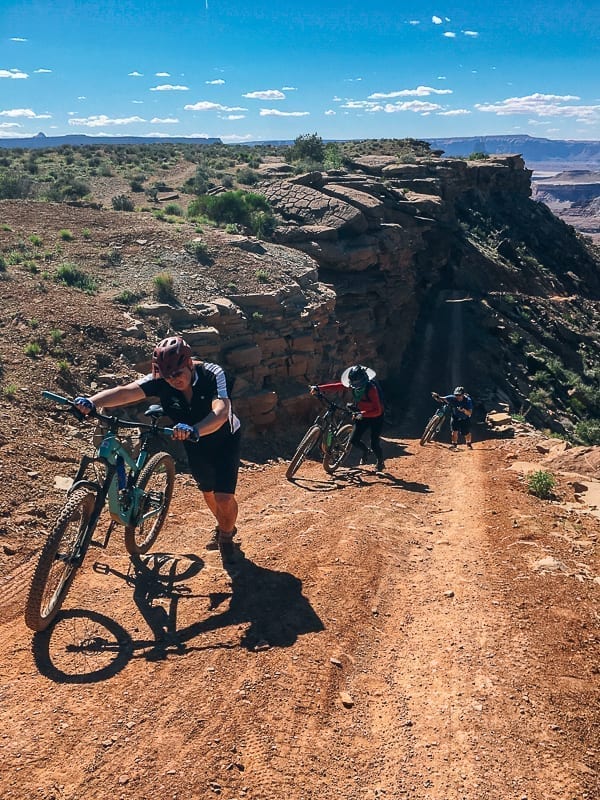 Moab Mountain Biking White Rim Trail Murphy hogback final push by cwww5.fioekdjsdas.cf