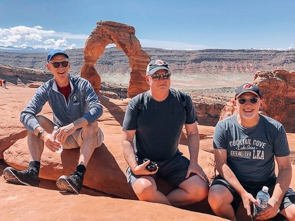 Arches National Park - delicate arch group photo by cwww5.fioekdjsdas.cf