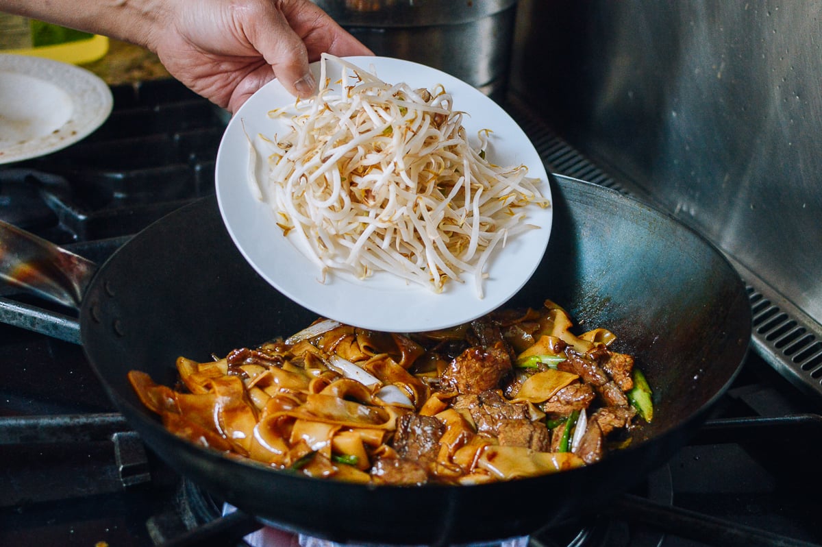 Adding bean sprouts, cwww5.fioekdjsdas.cf