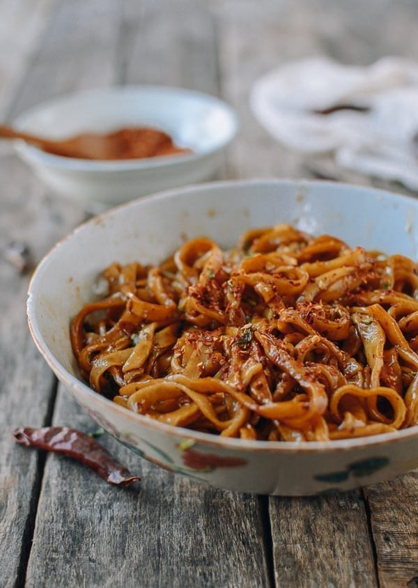 Noodles mixed with sauce, cwww5.fioekdjsdas.cf