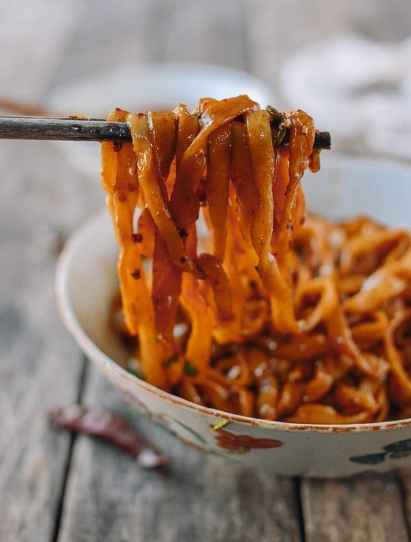 Noodles mixed with sauce, cwww5.fioekdjsdas.cf