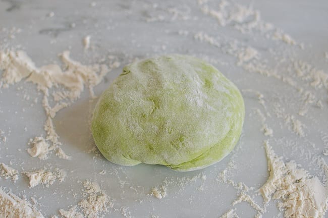 Spinach noodle dough on floured surface, cwww5.fioekdjsdas.cf