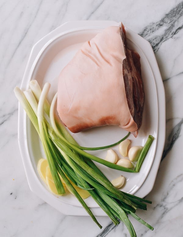 Bone-in, skin-on Pork Shank, ginger, scallions, and garlic, cwww5.fioekdjsdas.cf
