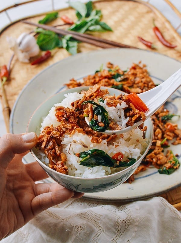 Vegan Thai Basil Chicken, cwww5.fioekdjsdas.cf