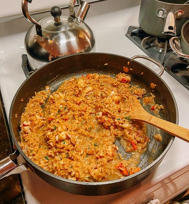 Pan of lobster risotto, cwww5.fioekdjsdas.cf